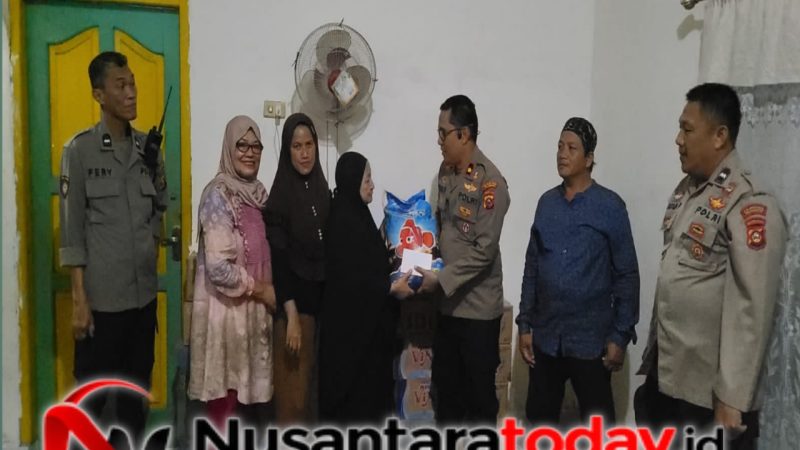 Wujud Empati di HUT Bhayangkara ke-80, Kapolsek Seberang Ulu II Gelar Baksos di Rumah Duka Korban Penganiayaan Maut