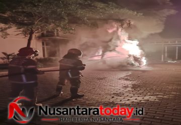Misteri Kobaran Api Dini Hari di Depan Citra Land, Mobil dan Motor Hangus Terbakar 10 Misteri Kobaran Api Dini Hari di Depan Citra Land, Mobil dan Motor Hangus Terbakar