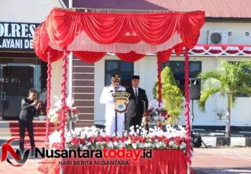 Pimpin Upacara Hari Bhayangkara ke-80, Bupati Buru Ajak Semua Elemen Rawat Nilai Pela Gandong