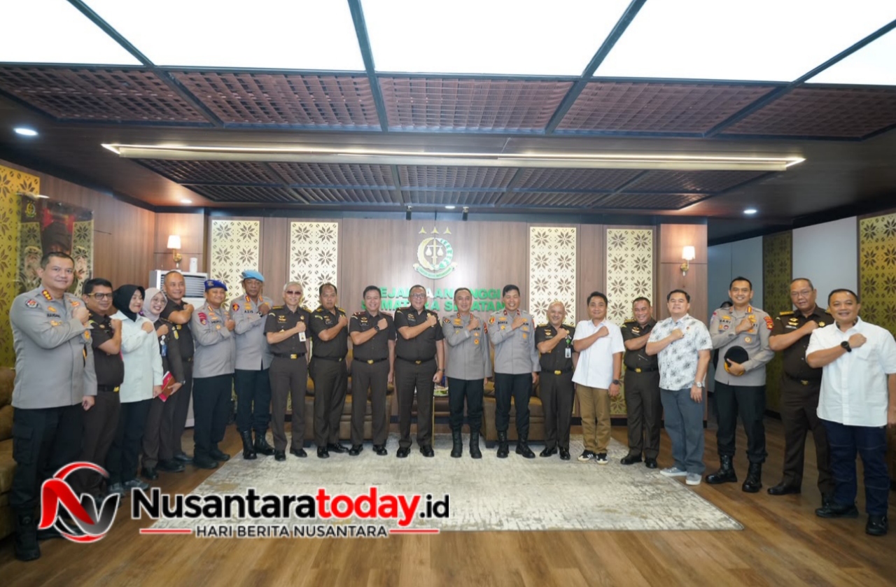 Tepis Isu Friksi, Kapolda dan Kajati Sumsel Tegaskan Kepolisian-Kejaksaan Satu Jiwa Membangun Negeri 6 IMG 20260714 212952