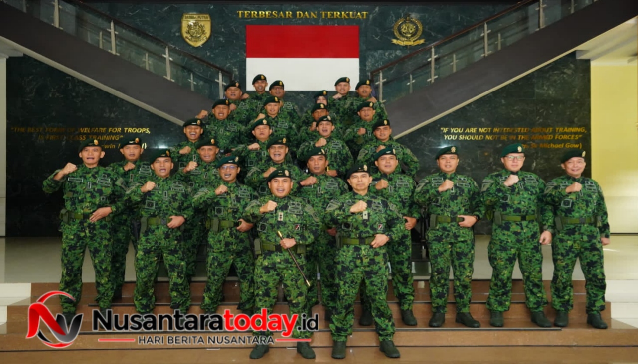 Estafet Kepemimpinan Divif 2 Kostrad: Pangdivif Tegaskan Komandan Harus Jadi Teladan dan Solusi Bagi Prajurit 6 IMG 20260731 192735