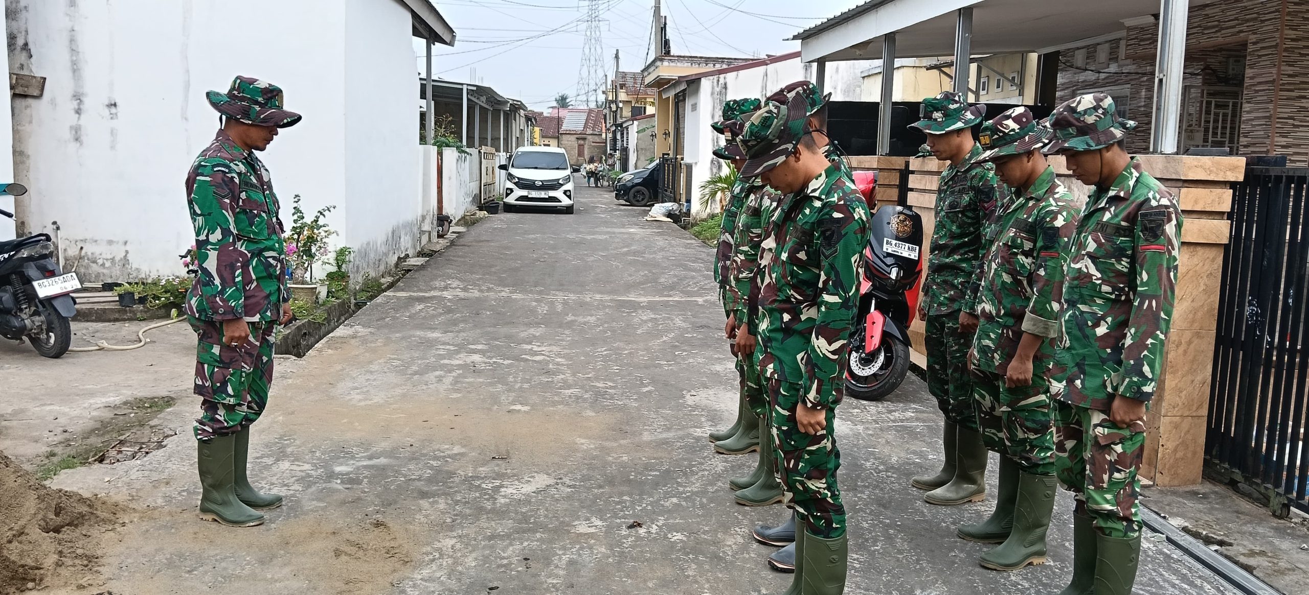 Pacu Semangat dan Sinergi, Satgas TMMD ke-129 Kodim 0418/Palembang Matangkan Kesiapan Lewat Apel Pagi 6 IMG 20260729 WA0133 scaled