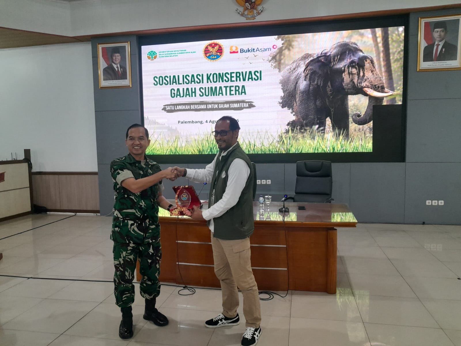 Selamatkan Gajah Sumatera, Korem 044/Gapo Dukung Penguatan Mitigasi Konflik Satwa dan Manusia 6 IMG 20260804 WA0362