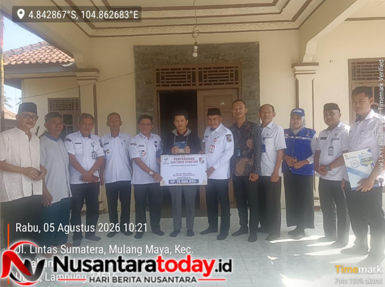 Dinsos Lampung Utara Serahkan Santunan Rp15 Juta untuk Ahli Waris Korban Kebakaran 6 IMG 20260805 WA0029