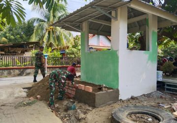 Satgas TMMD Ke-129 Kodim 0418/Palembang Lanjutkan Pembangunan Poskamling di Hari Ke-21