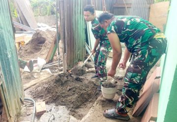 Wujud Nyata Kemanunggalan: Satgas TMMD Ke-129 Kodim 0418/Palembang Kebut Finishing RTLH Ibu Sriyanti