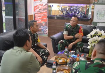 Sinergi Nyata Kemanunggalan: Wadan Satgas TMMD Ke-129 Kodim 0418/Palembang Sambut Kunjungan Tim Wasev