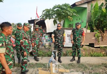 Katim Wasev TMMD Ke-129 Tinjau Hasil Pembangunan Sumur Bor di Lokasi TMMD Kodim 0418/Palembang
