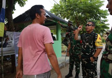 Ketua Tim Wasev TMMD ke-129 Tinjau Pengerjaan Pos Kamling di Kelurahan Talang Jambe