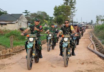 Ketua Tim Wasev TMMD ke-129 Tinjau Pembangunan Jalan 750 Meter di Kelurahan Talang Jambe