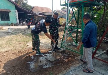 Satgas TMMD ke-129 Cek Air dan Tower Tandon Sumur Bor di Musholah Hidayatullah