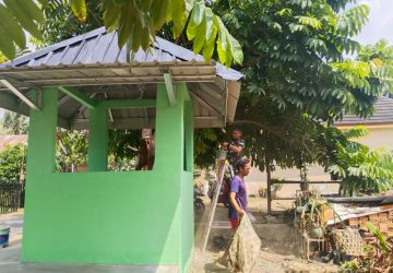 Finishing Dikebut, Satgas TMMD ke-129 Siapkan Pos Kamling agar Segera Dimanfaatkan Warga