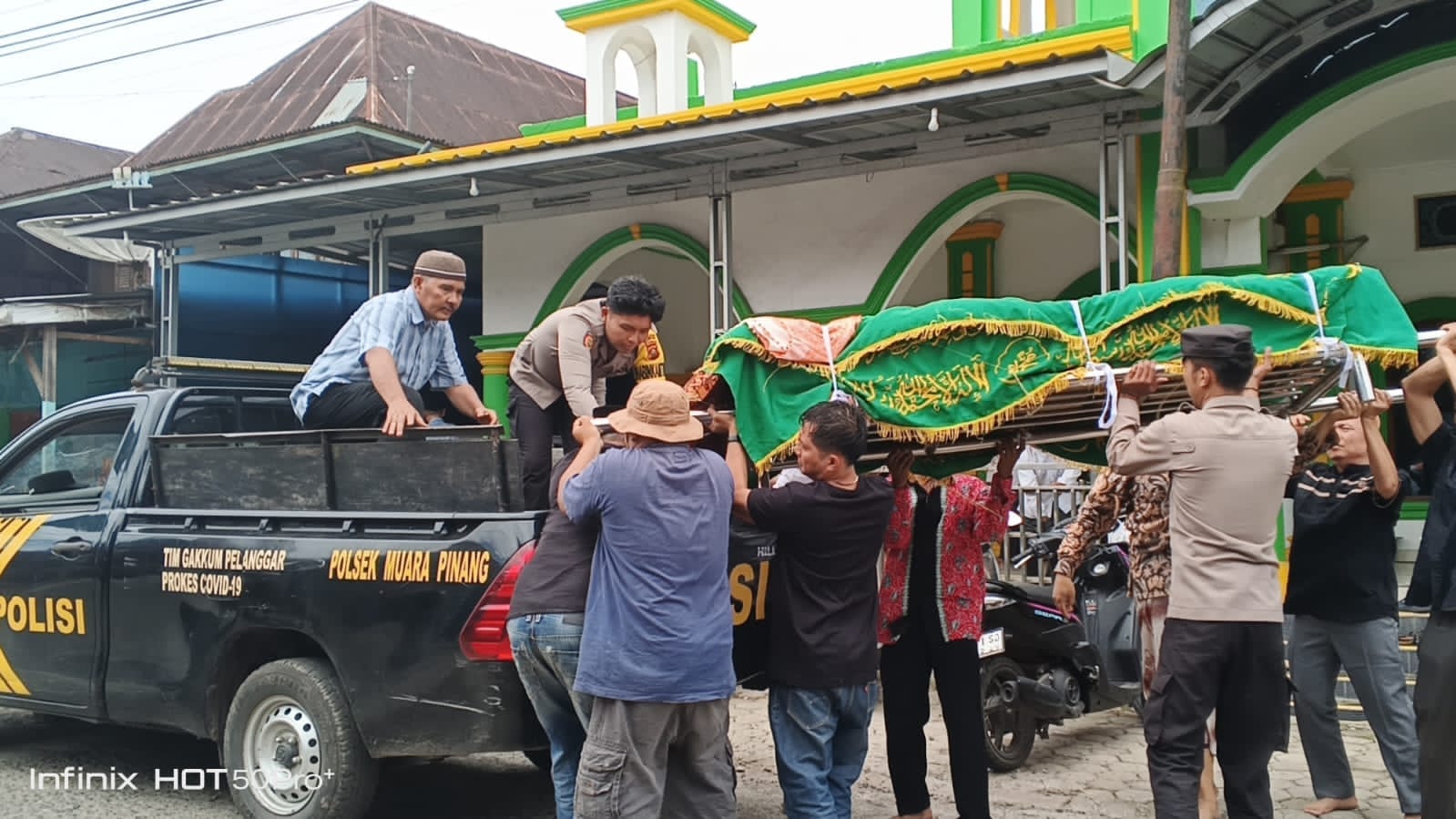 Dari Kendaraan Patroli untuk Kemanusiaan, Polsek Muara Pinang Layani Pengantaran Jenazah 6 IMG 20260812 WA0391