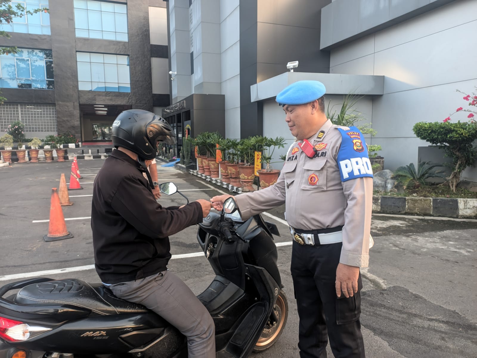 Tegakkan Disiplin Internal, Propam Polda Sumsel Razia Kelengkapan Kendaraan Personel 6 IMG 20260813 WA0026