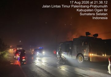 Cegah Karhutla Meluas ke Permukiman, Ops Aman Nusa Polda Sumsel Perkuat Pemadaman di Ogan Ilir