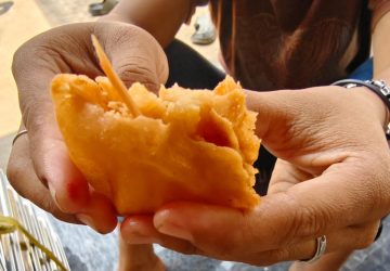 Kualitas MBG Kembali Disorot, Pangsit Diduga Diikat Tali Daun Pisang dan Tusuk Gigi Berserakan
