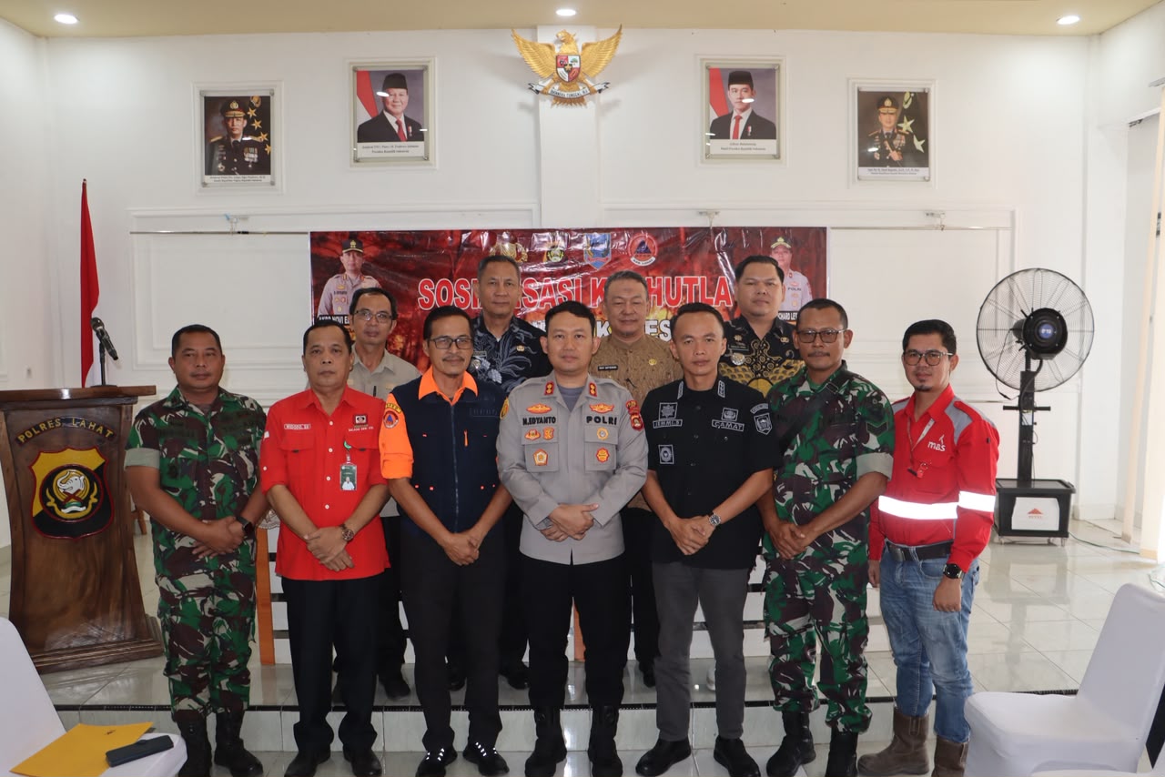 Sinergi Cegah Karhutla, Polres Lahat Minta Kades Perkuat Edukasi dan Deteksi Dini 6 IMG 20260820 WA0215
