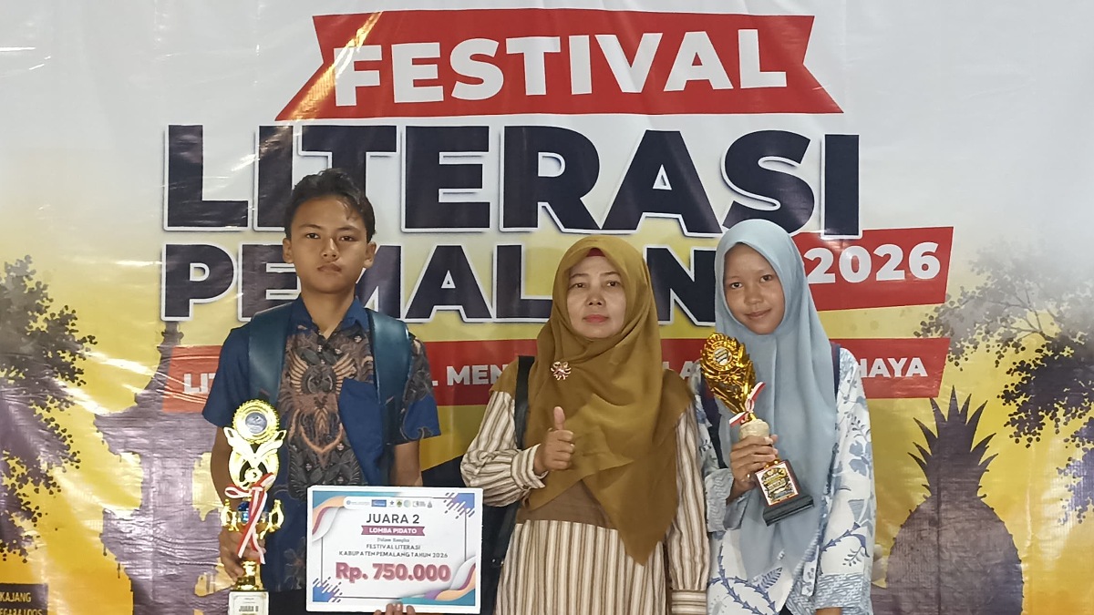 Dua Siswa SMPN 1 Petarukan Sabet Penghargaan Pada Lomba literasi kabupaten Pemalang 2026 6