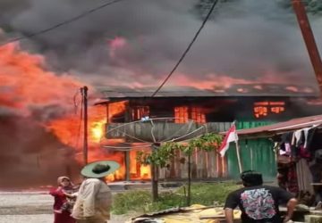 Duka Menjelang Kemerdekaan: Puluhan Rumah dan Pasar di Jagong Jeget Aceh Tengah Hangus Dilahap Api 10 Duka Menjelang Kemerdekaan: Puluhan Rumah dan Pasar di Jagong Jeget Aceh Tengah Hangus Dilahap Api