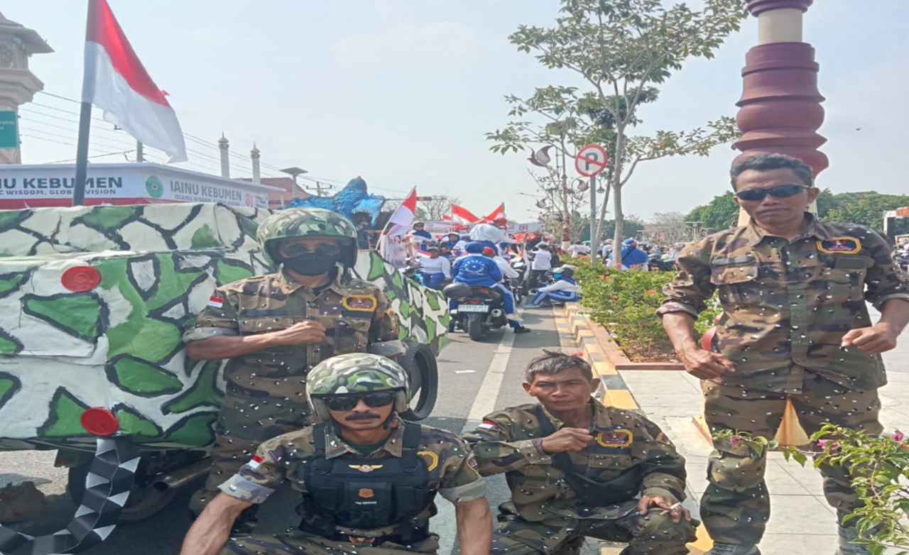Semarak HUT RI ke-81: GRIB Jaya Kebumen Pukau Warga Lewat Karnaval Megah di Pusat Kota 6 IMG 20260818 191353