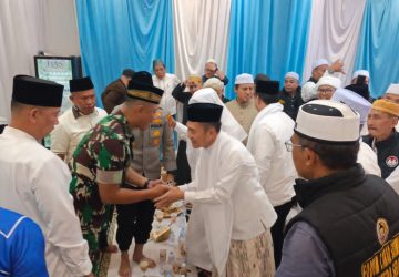 Dandim 0418/Palembang Hadiri Maulid Nabi SAW di Lebong Gajah Palembang