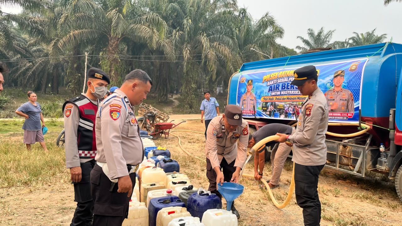 Respons Kekeringan, Polsek Batanghari Leko Distribusikan 10.000 Liter Air Bersih 6 IMG 20260915 WA0038