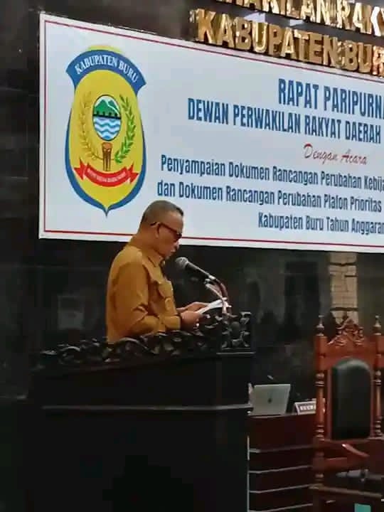 DPRD Kabupaten Buru Gelar Paripurna Penyerahan Rancangan Perubahan KUA-PPAS TA 2026 6 IMG 20260922 WA0057