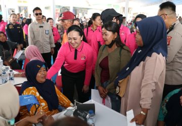 Peringati HKGB ke-74, Ny. Juliati Sigit Prabowo Hadirkan Layanan Medis Spesialistik di Perairan Banyuasin