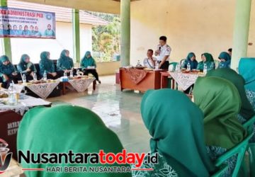 Camat Abung Surakarta Tekankan Administrasi PKK: Pondasi Program yang Kuat