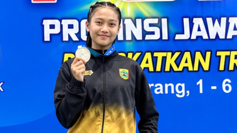Tampil Perkasa di Arena Siswa SMPN 1 Petarukan Sabet Medali Perak Pada Kejurda Pencak Silat POPDA Jateng