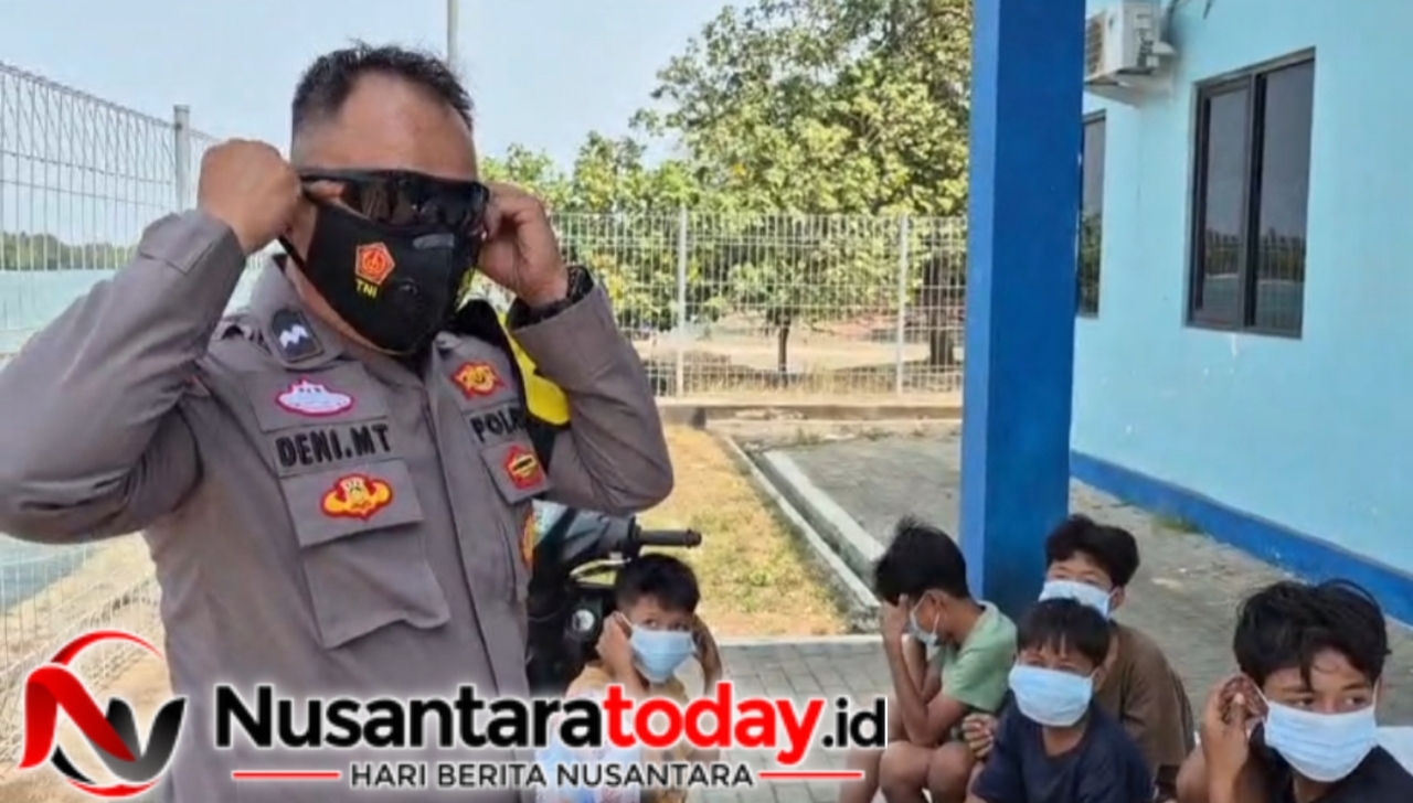 Polisi Bagikan Masker ke Warga Pulau Sebesi 6 IMG 20260906 193905