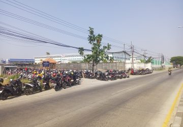 Dugaan Oknum ASN Lindungi Parkiran Ilegal PT Shinsung, Bahu Jalan Pantura Pemalang Terancam