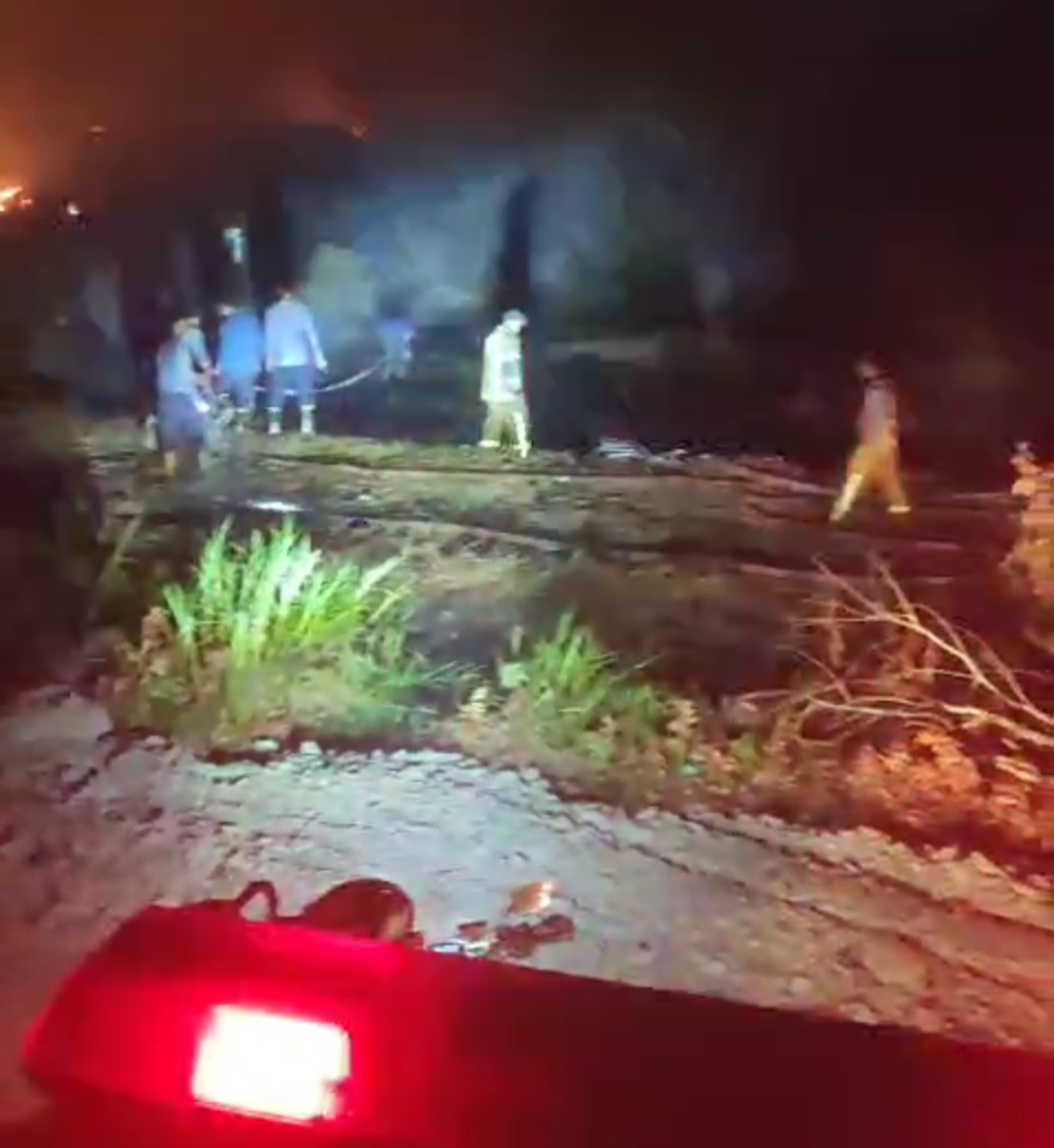 Lahan 4 Hektar di Sematang Borang Palembang Terbakar, Penyebab Diduga Akibat Kelalaian 6 IMG 20260927 195539