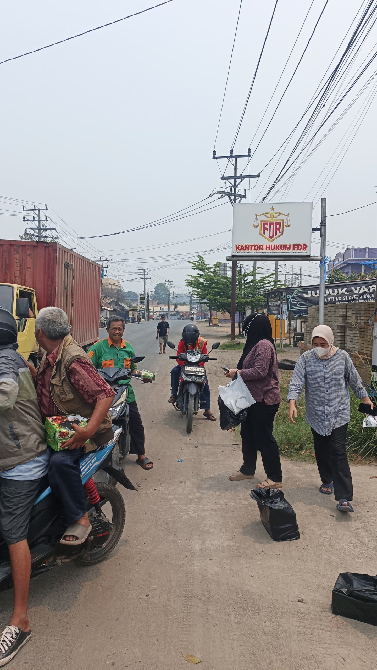 Kantor Hukum FDR & Partners : Berbagilah Selagi Bisa dan mampu! 6 IMG 20261002 WA0408 scaled