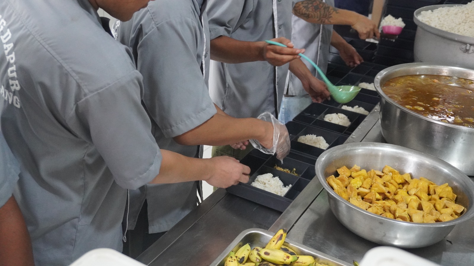 Pastikan Makanan WBP Aman dan Layak,Rutan Pemalang Andalkan Dapur Higienis 6 IMG 20261010 WA0071