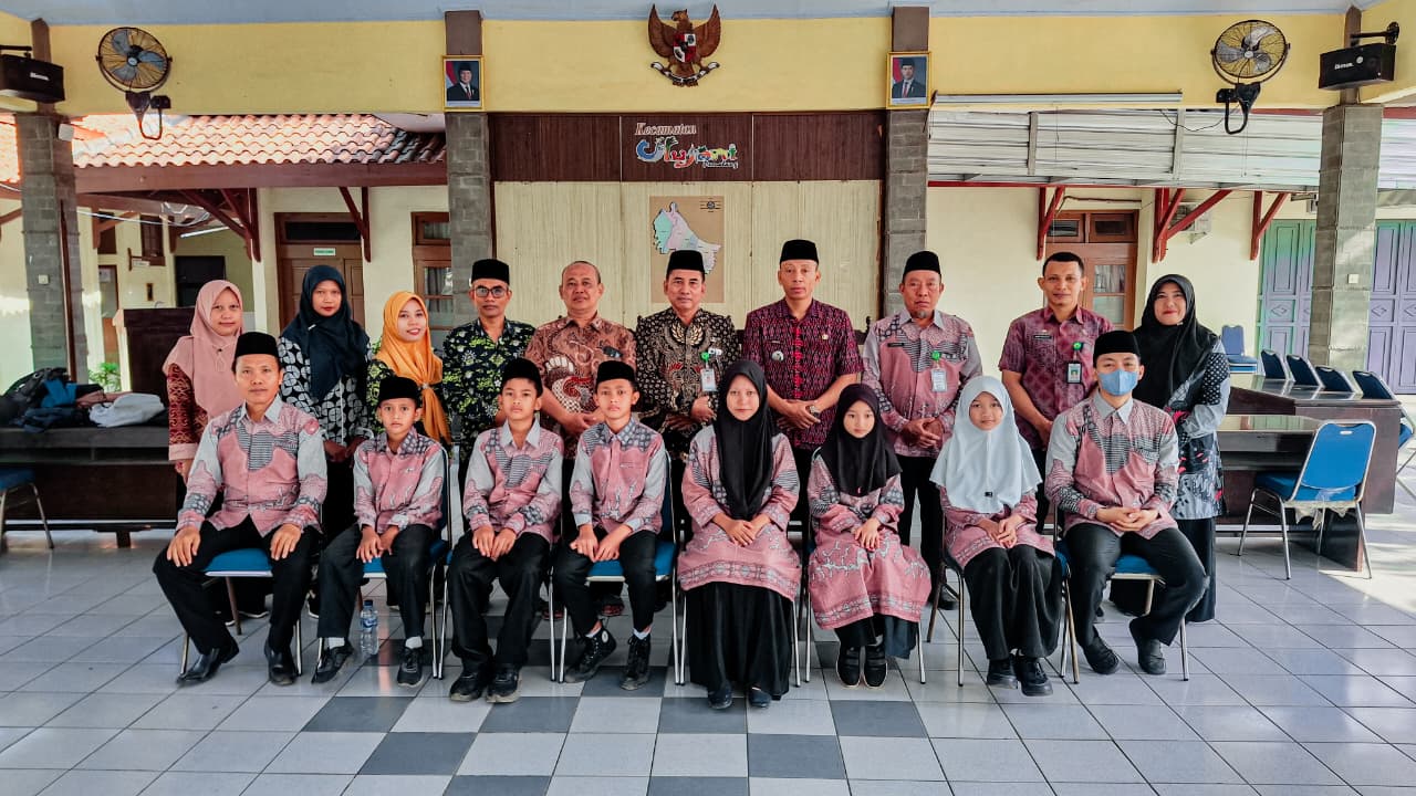 Torehkan Prestasi di MTQ Pemalang 2026, Kafilah Ulujami Raih Juara I Cabang Tilawah Dewasa Putra 6 IMG 20261016 WA0038