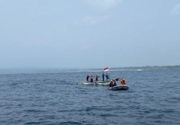 Tim SAR Gabungan Cari Nelayan yang Diduga Tenggelam di Perairan Labuhan Jukung 7 Tim SAR Gabungan Cari Nelayan yang Diduga Tenggelam di Perairan Labuhan Jukung