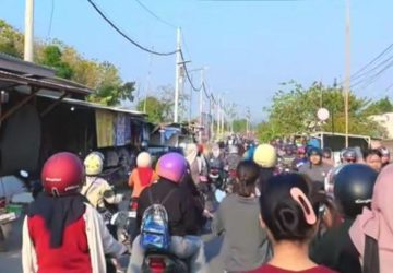 Lalu Lintas Paduraksa-Lobongkok Macet, Warga Minta Manajemen PT Longwell Turun Tangan