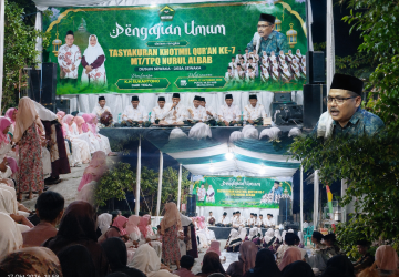 KH Sukartono Isi Tausiyah Tasyakuran Khotmil Qur’an Ke-7 di TPQ Nurul Albab Sewaka